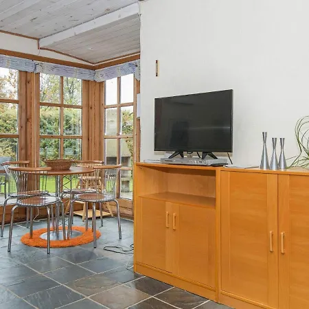 Four-bedroom Holiday In Sydals 1 Vibøge